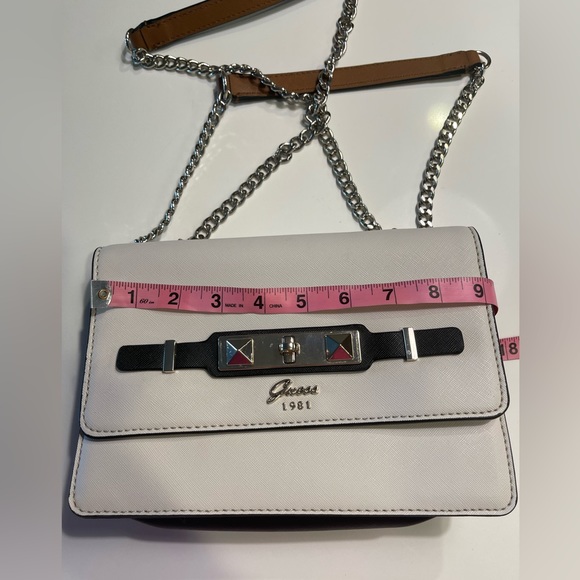 NWOT- Guess Cherie Convertible Flap Crossbody - Picture 9 of 15